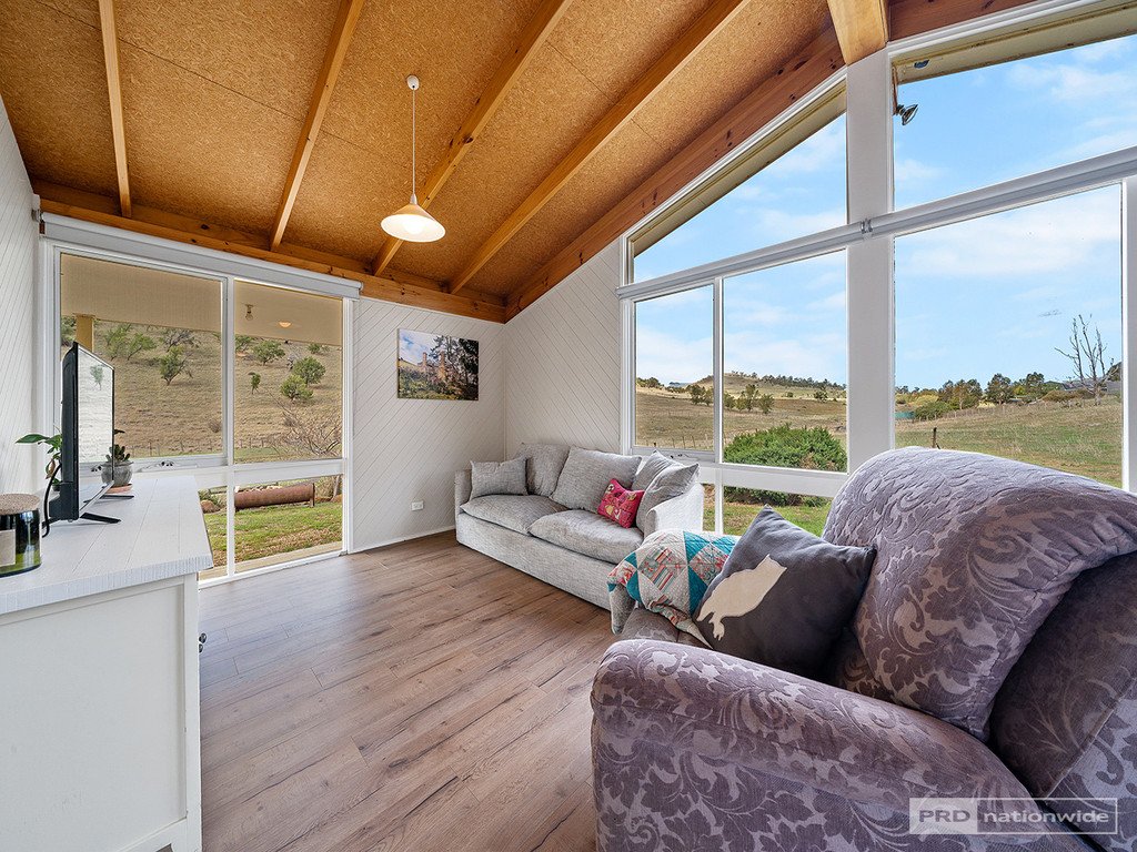 1048 Back Tea Tree Road TEA TREE 4