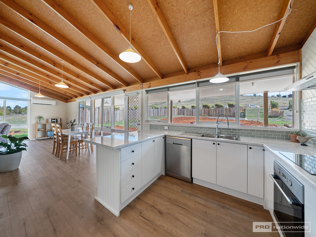 1048 Back Tea Tree Road TEA TREE 5