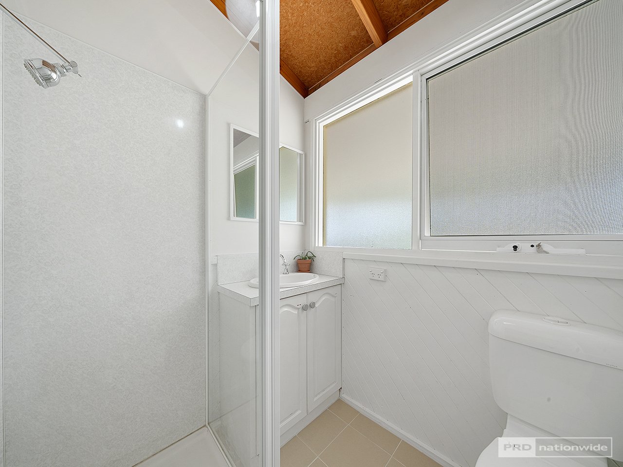 1048 Back Tea Tree Road TEA TREE 10