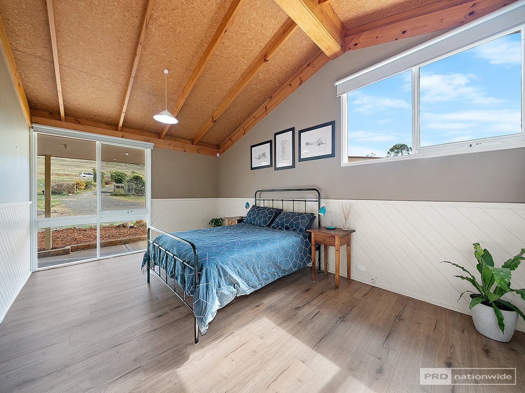 1048 Back Tea Tree Road TEA TREE 14