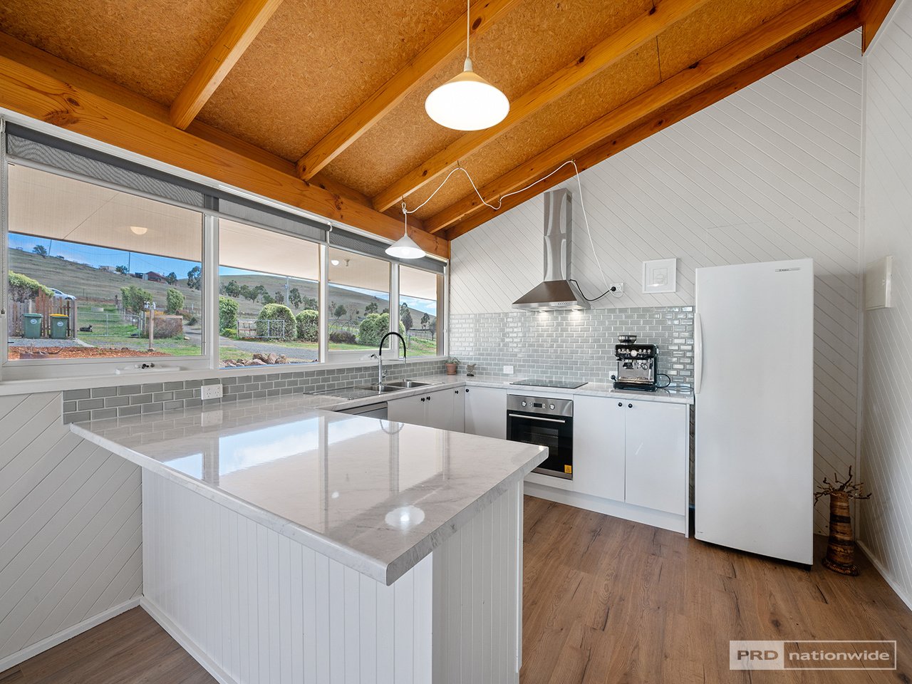 1048 Back Tea Tree Road TEA TREE 17