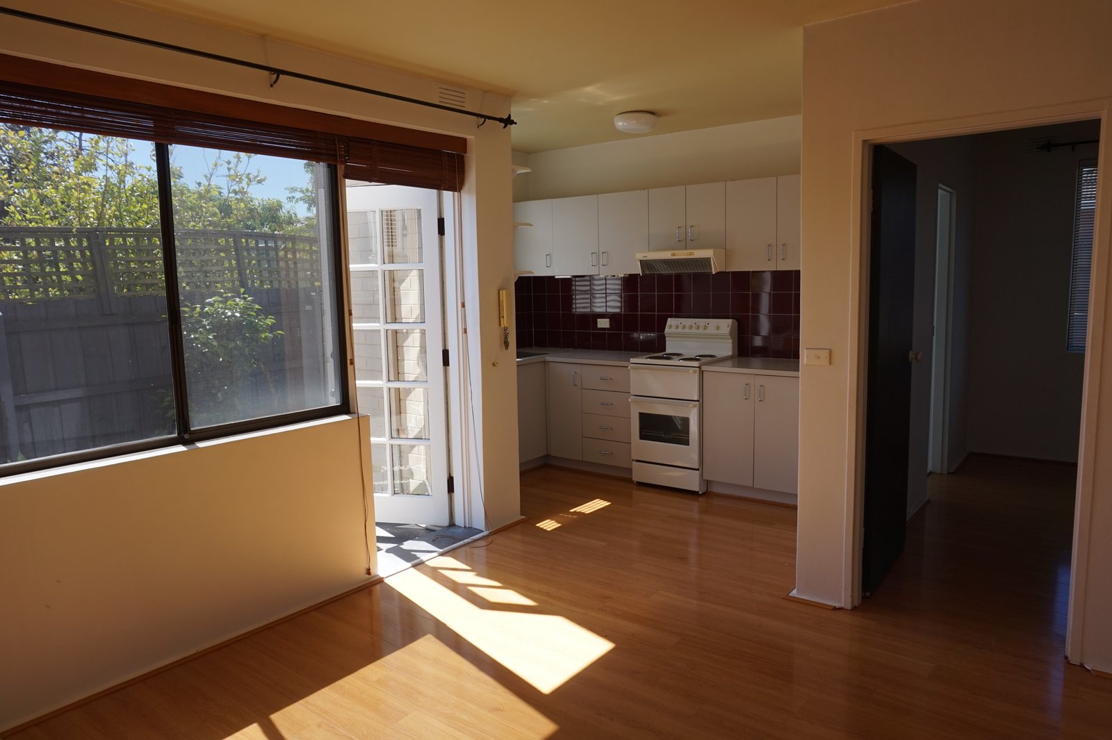 Gallery: 10/48 Moonya Road