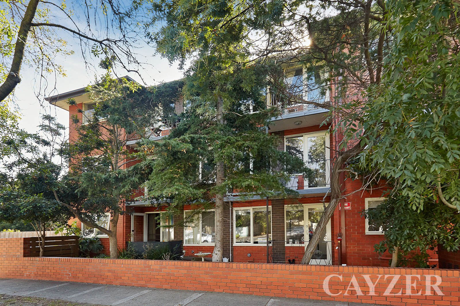 Gallery: 10/48 Spray Street
