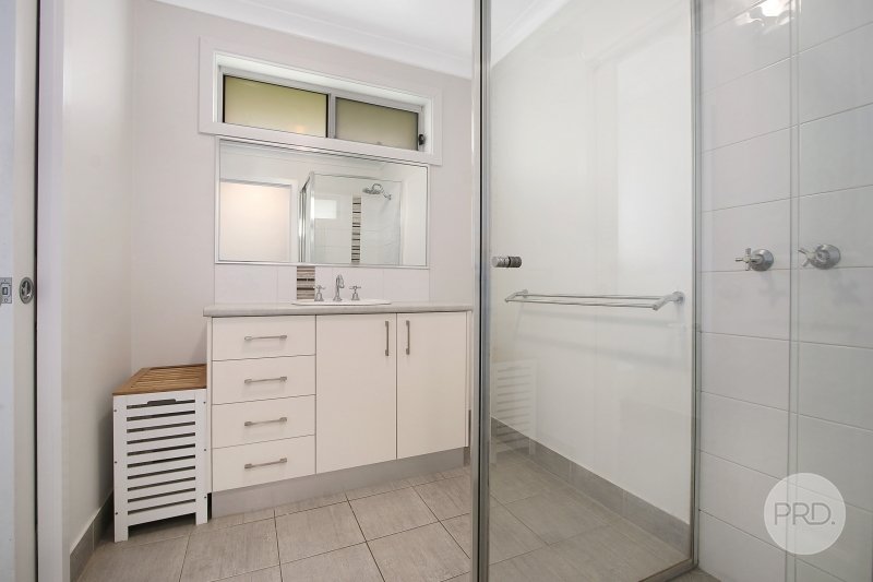 10/480 Wagga Road LAVINGTON 9