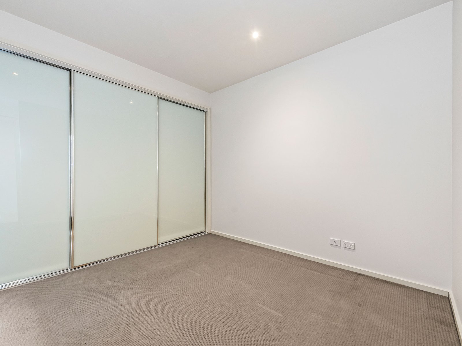 Gallery: 10/487 Highett Road