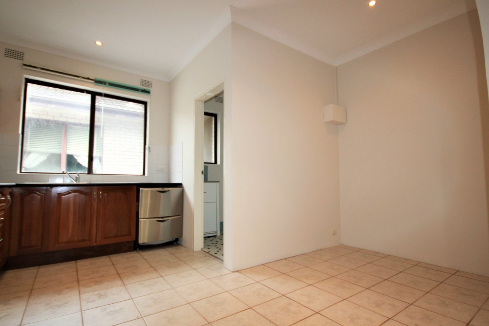10/49-51 Illawarra Street ALLAWAH 4