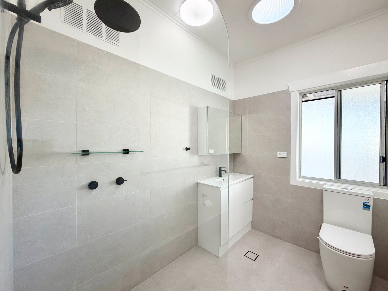 10/49 Donald Street NELSON BAY 10