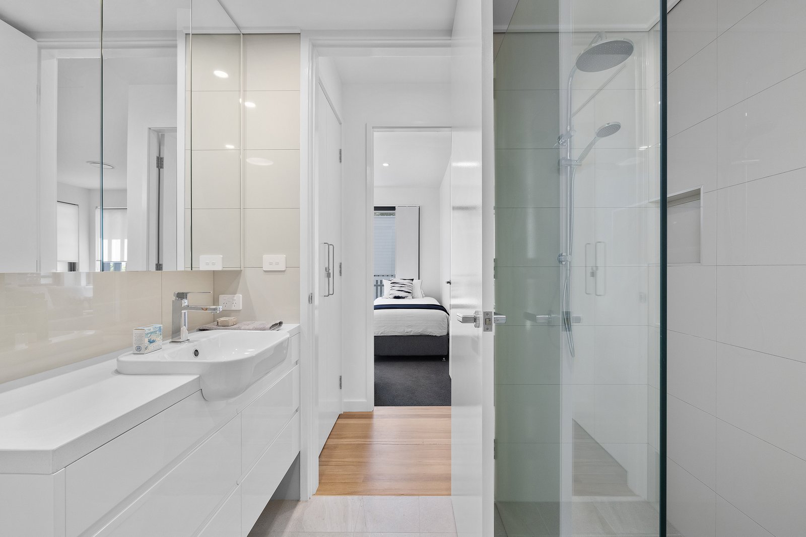 10/49 Stockton Street NELSON BAY 17