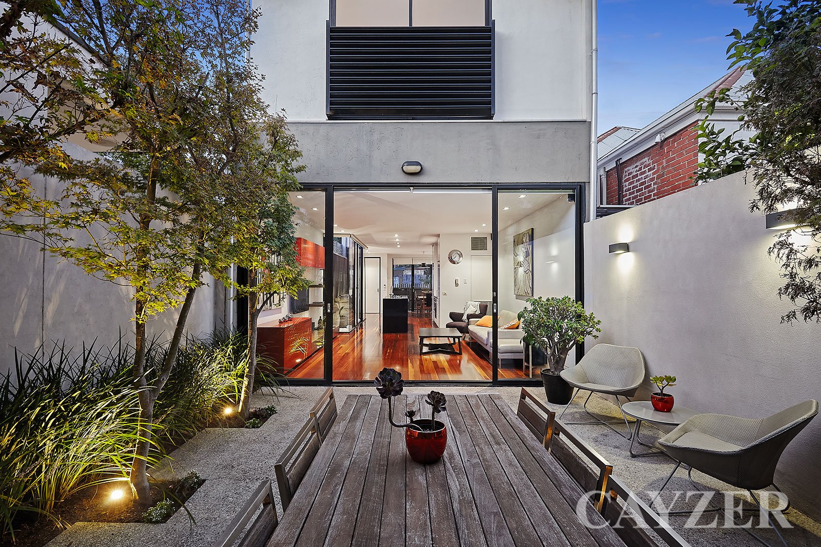 Gallery: 104A Erskine Street