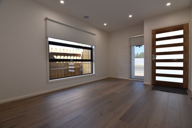 Gallery: 104A McClelland Street