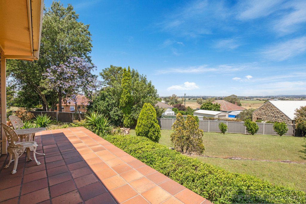 104B Paterson Road BOLWARRA 4