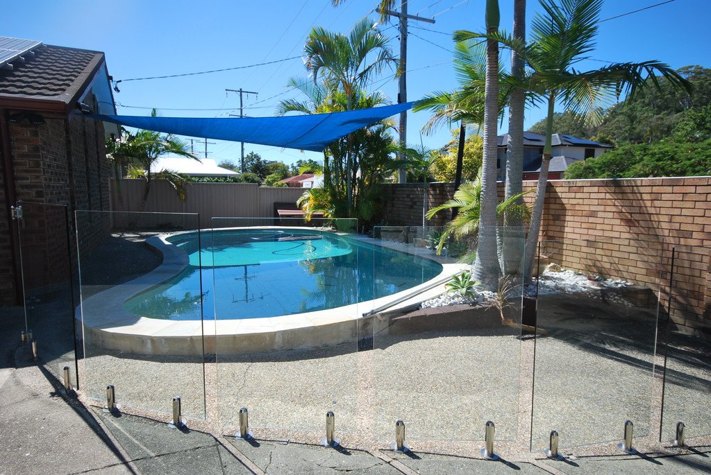 105 Acanthus Ave  BURLEIGH HEADS 3