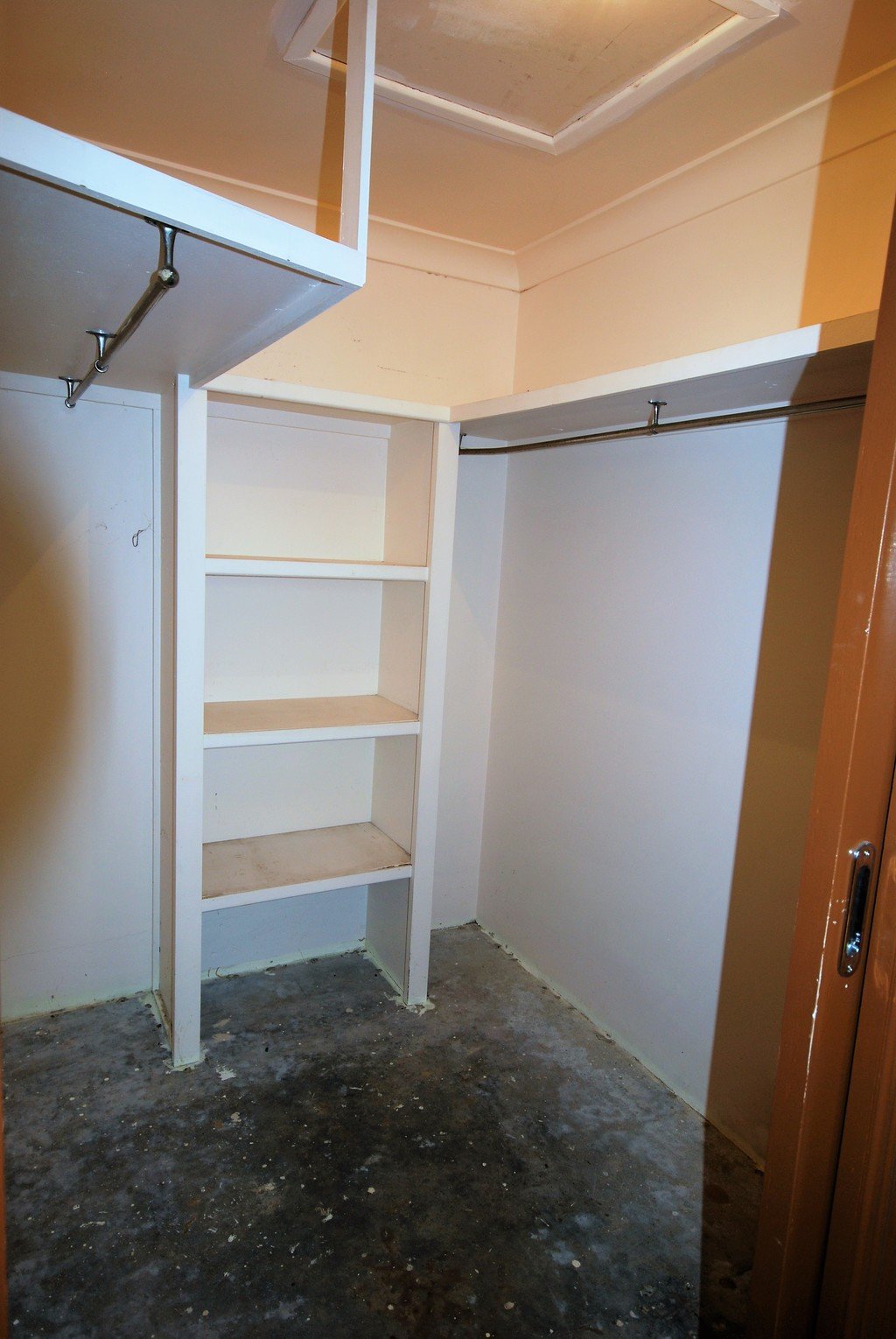 105 Acanthus Ave  BURLEIGH HEADS 16