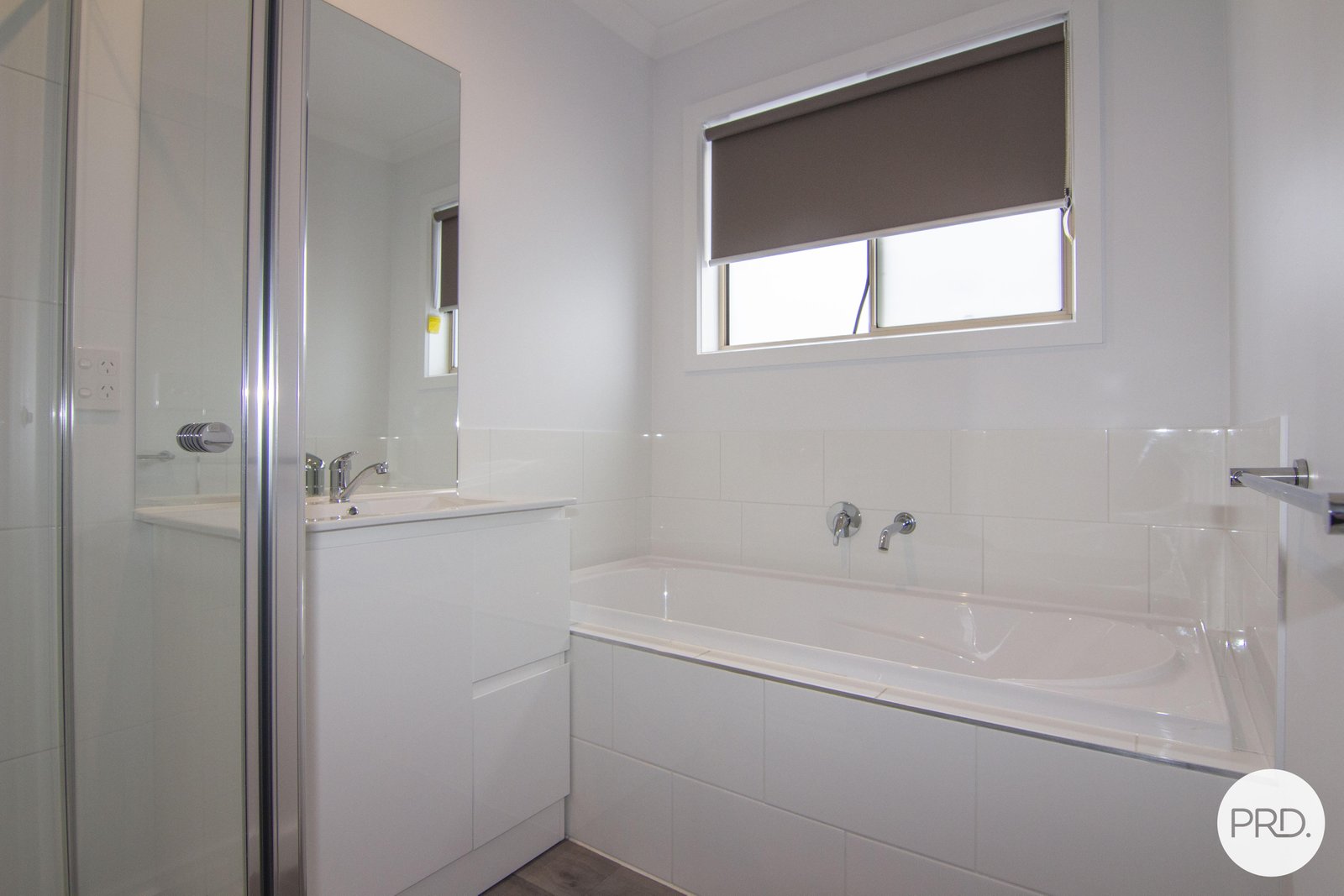 105 Ascot Gardens Drive DELACOMBE 14