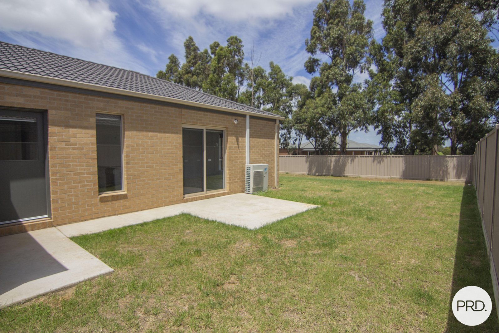 105 Ascot Gardens Drive DELACOMBE 17