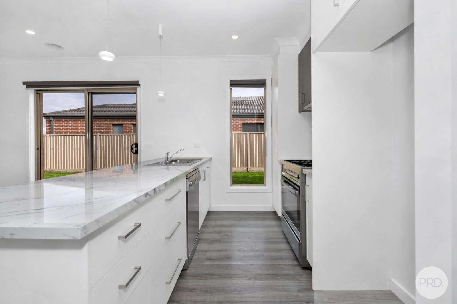 105 Ascot Gardens Drive DELACOMBE 2