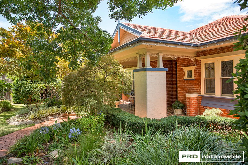105 Carthage Street TAMWORTH 1