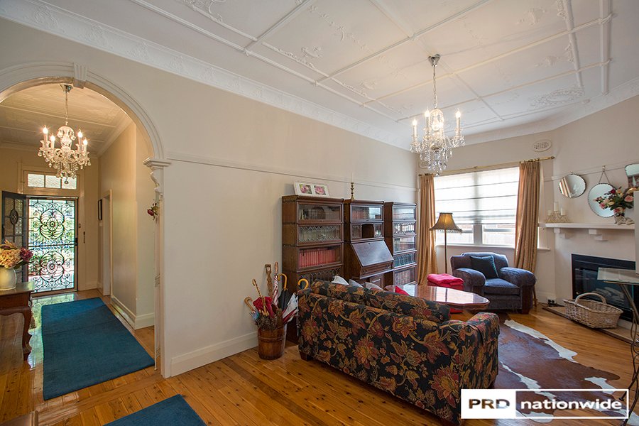 105 Carthage Street TAMWORTH 2