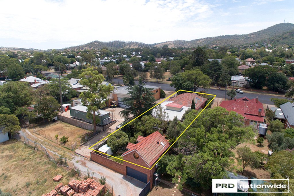 105 Carthage Street TAMWORTH 19