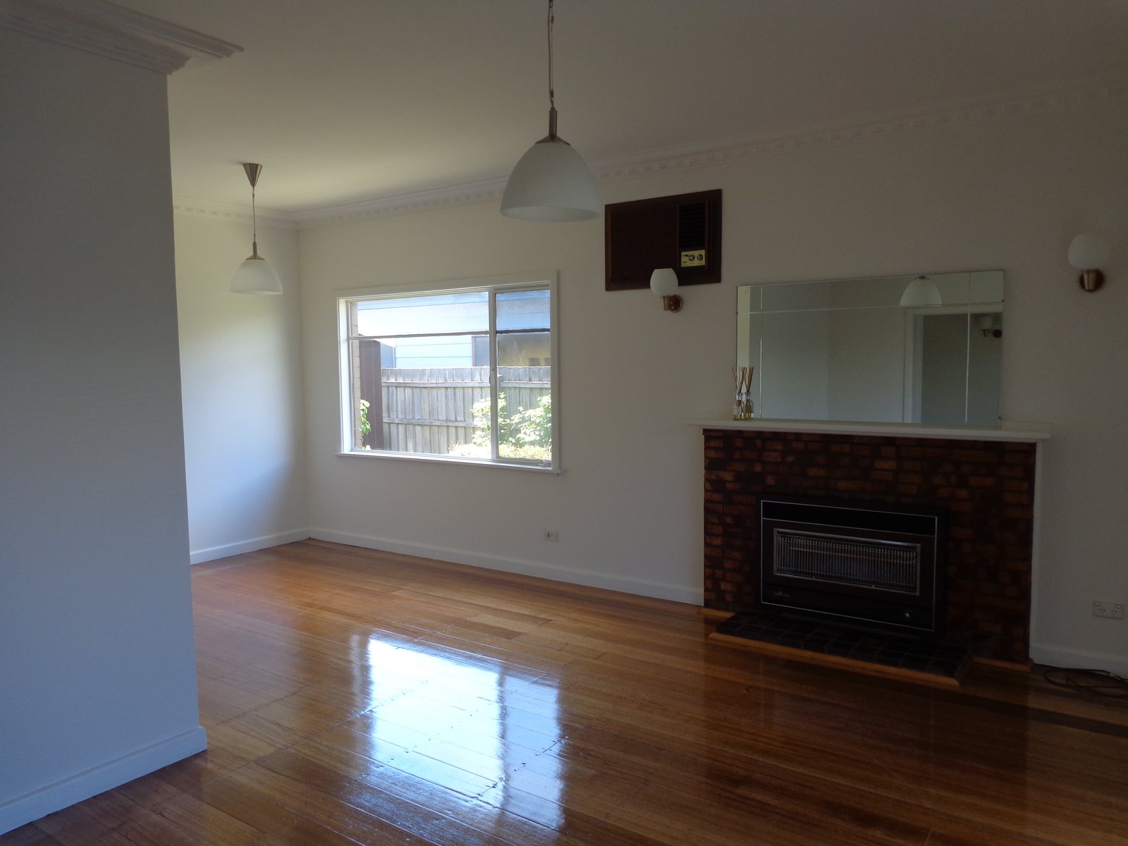 Gallery: 105 Chesterville Road