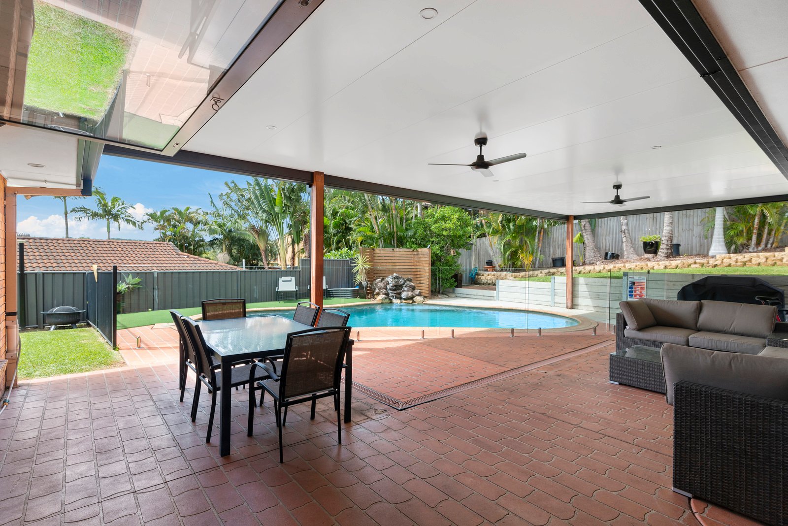 105 Clives Circuit CURRUMBIN WATERS 5