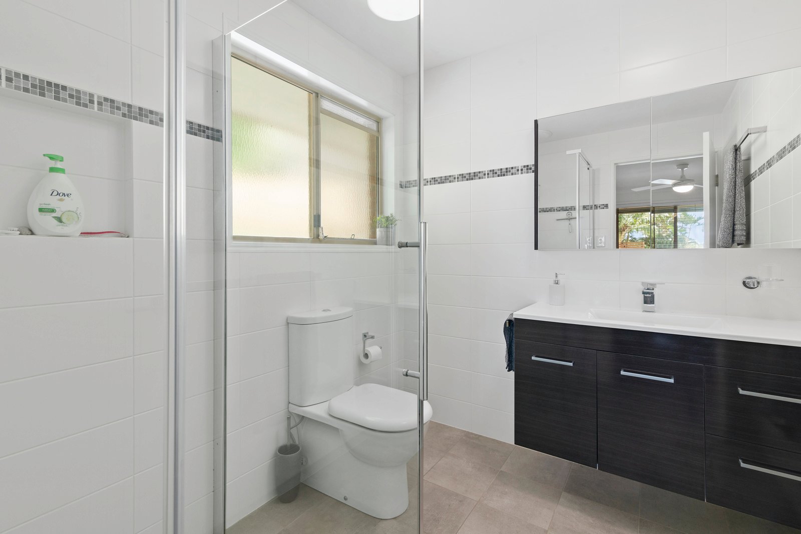 105 Clives Circuit CURRUMBIN WATERS 11