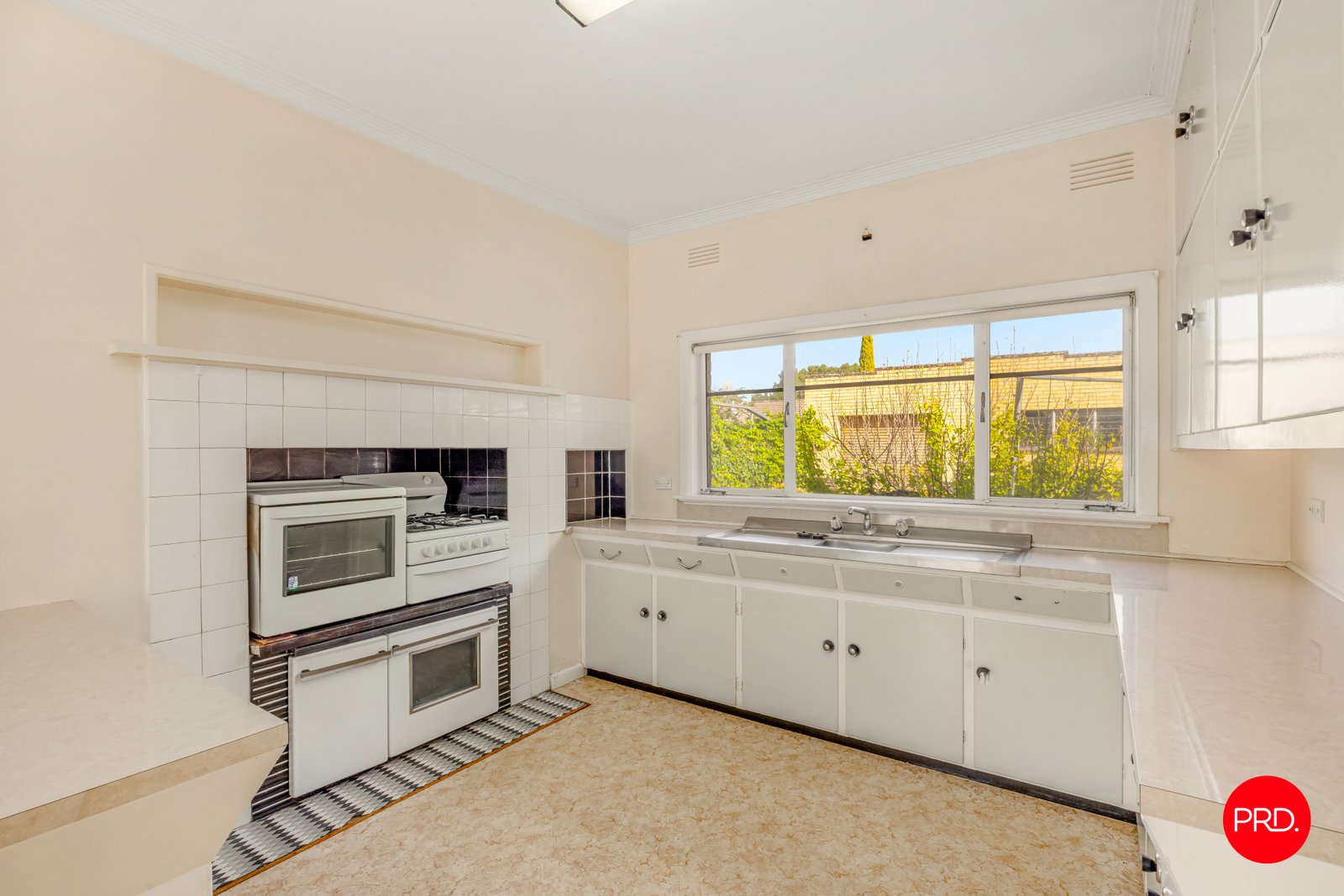 105 Eaglehawk Road LONG GULLY 7