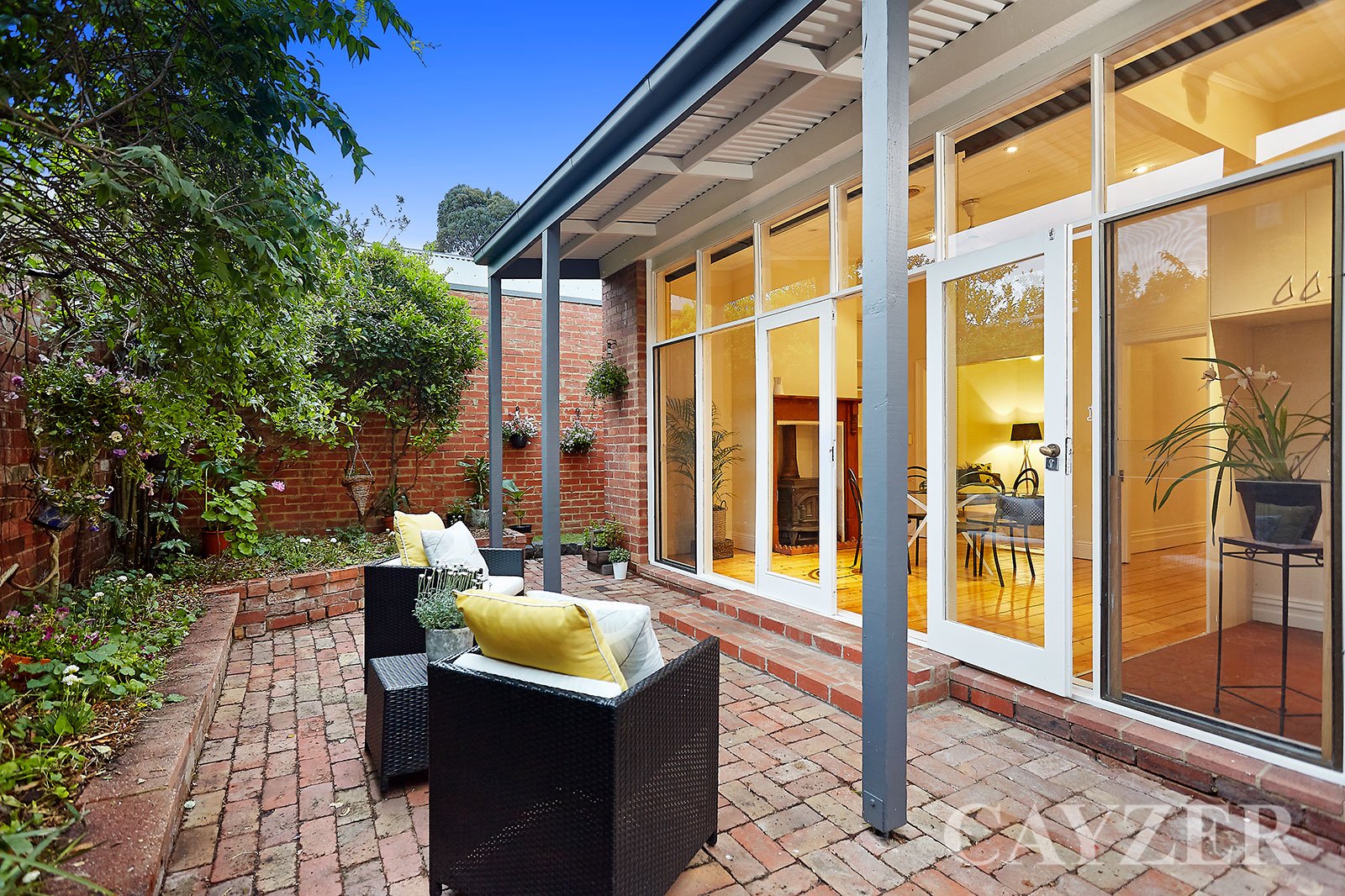 Gallery: 105 Erskine Street