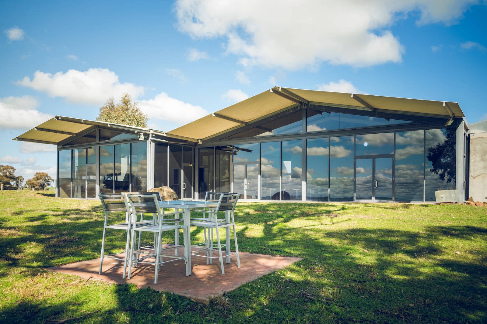 Real Estate and Property in 105 Fraser Road, Rutherglen, VIC