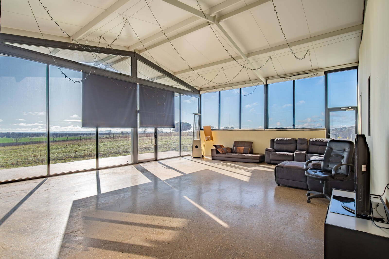 Real Estate and Property in 105 Fraser Road, Rutherglen, VIC