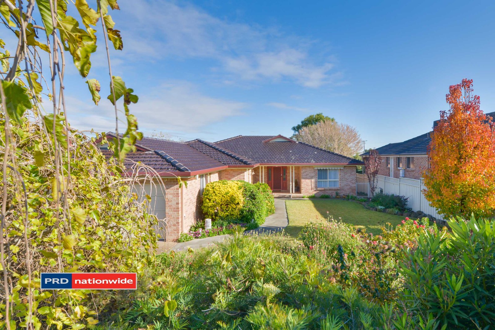 105 Glengarvin Drive TAMWORTH 1