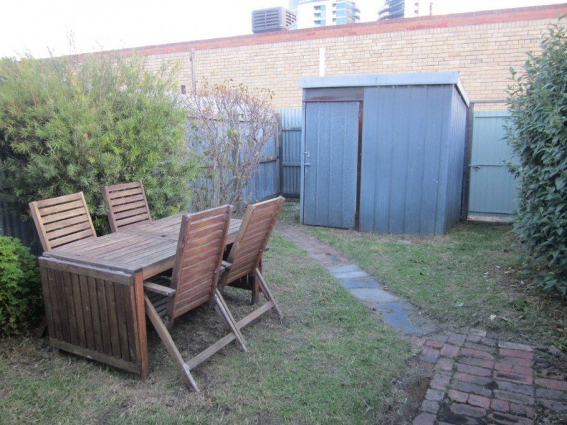 Gallery: 105 Graham Street