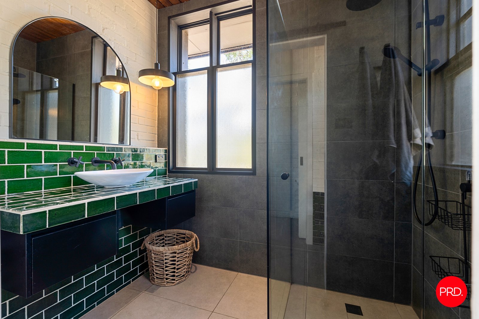 105 James Cook Drive STRATHFIELDSAYE 13
