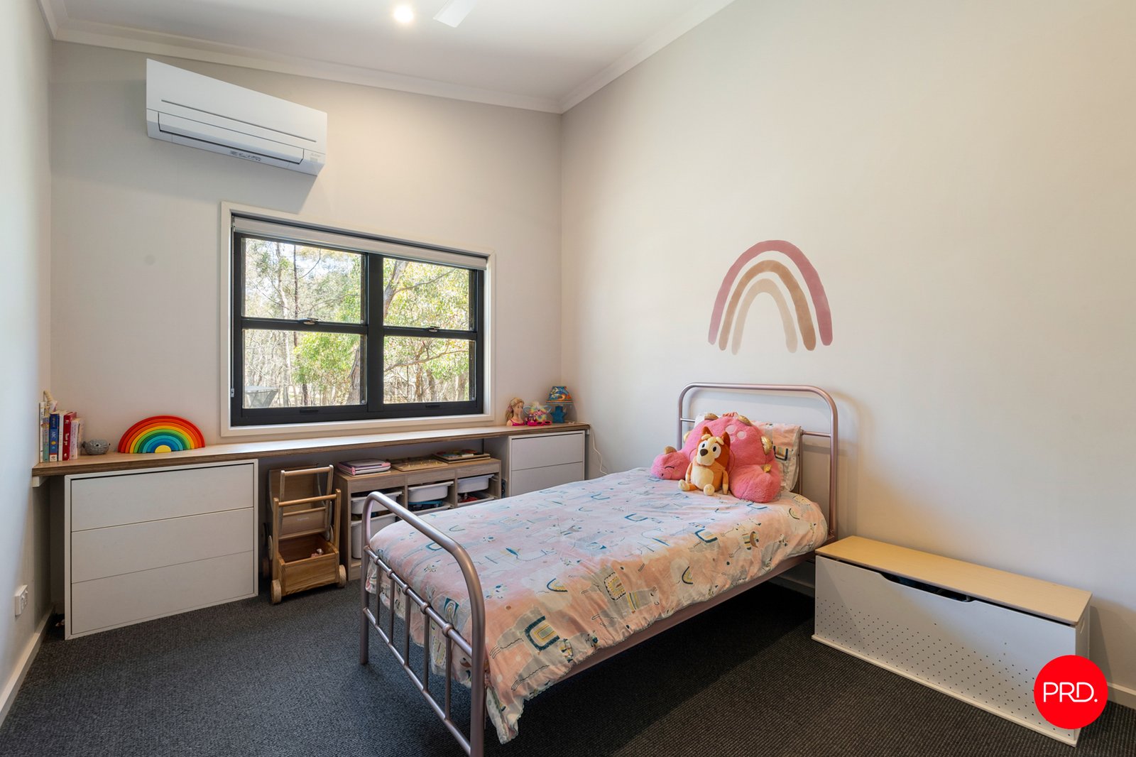 105 James Cook Drive STRATHFIELDSAYE 17
