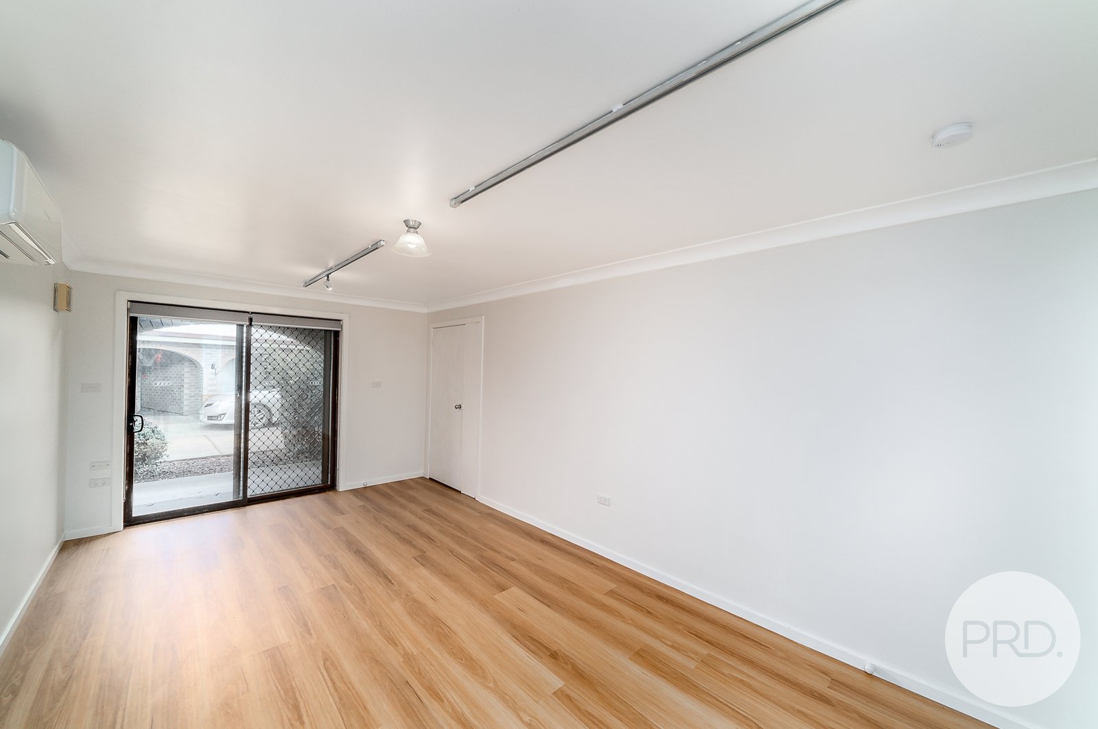 10/5 Langdon Avenue WAGGA WAGGA 4