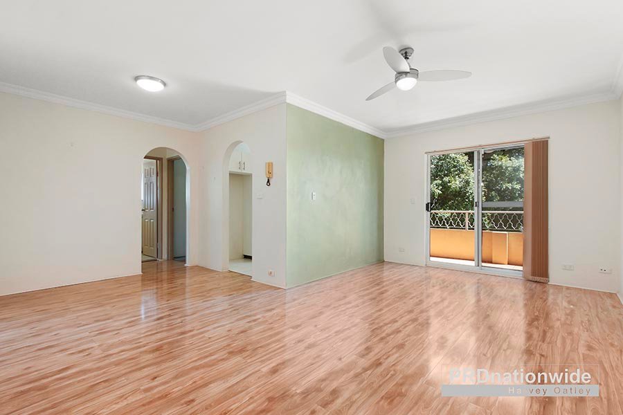 10/5 Letitia Street OATLEY 1