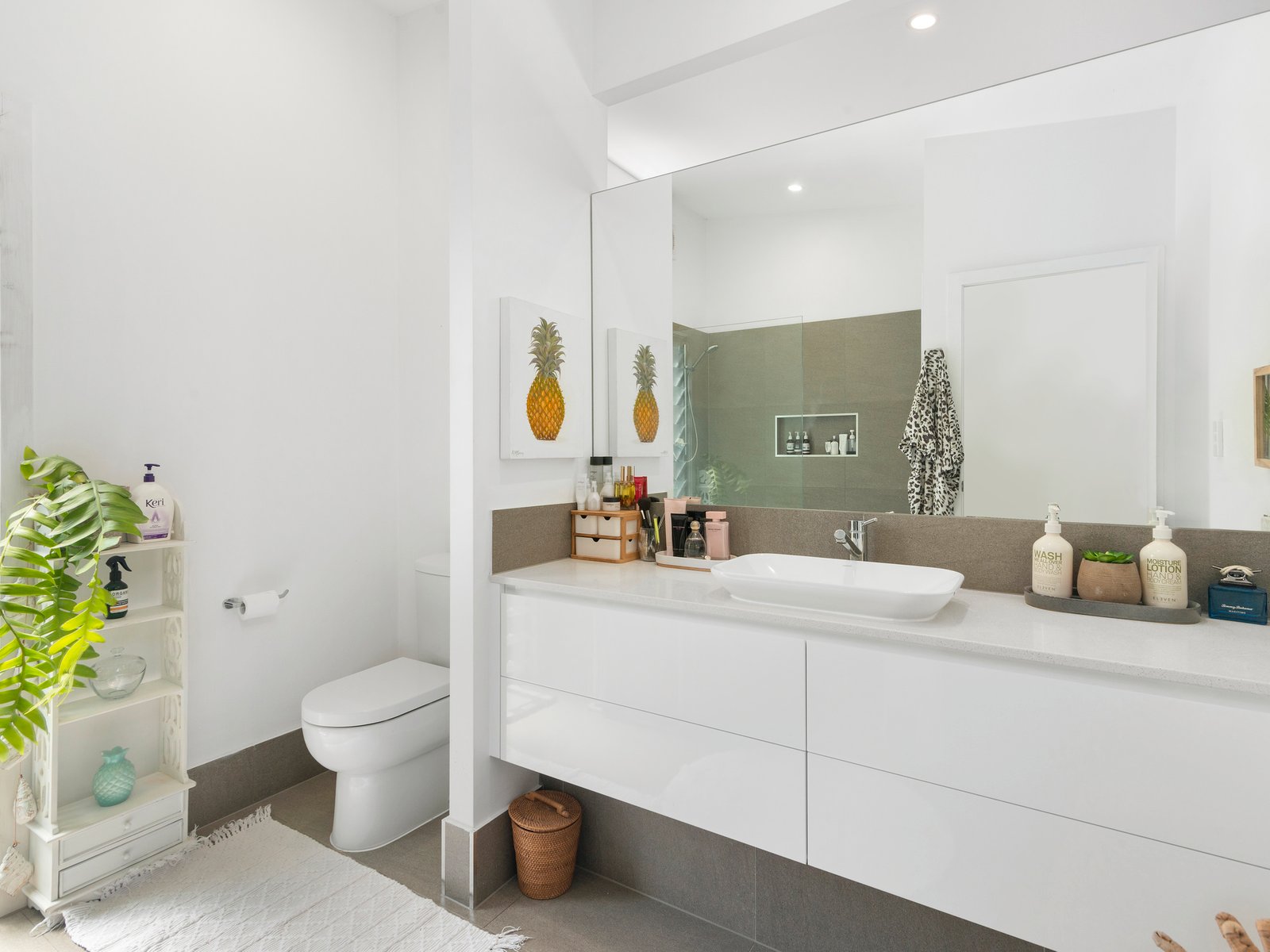 105 Leyte Avenue PALM BEACH 8