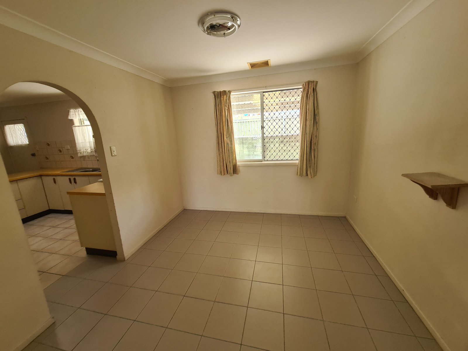 105 MALPAS Street BOYNE ISLAND 10