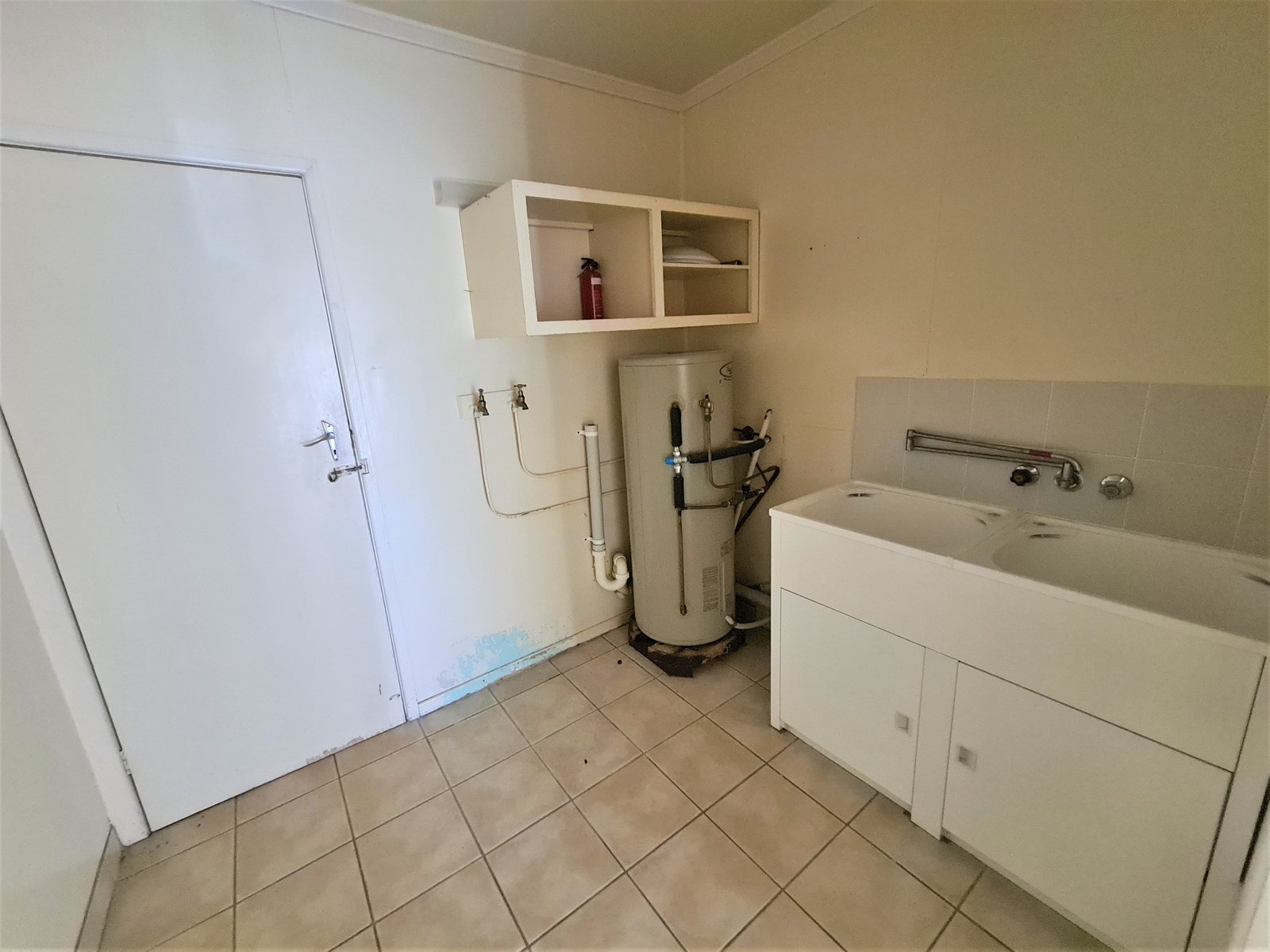 105 MALPAS Street BOYNE ISLAND 13