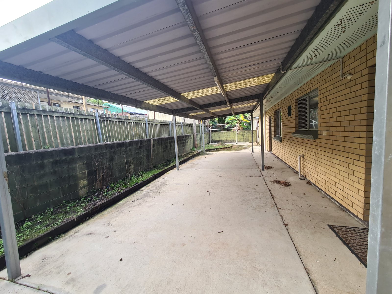 105 MALPAS Street BOYNE ISLAND 23