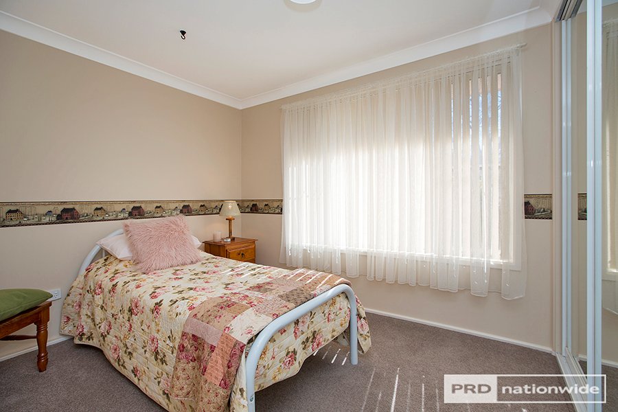 105 Manilla Road TAMWORTH 12