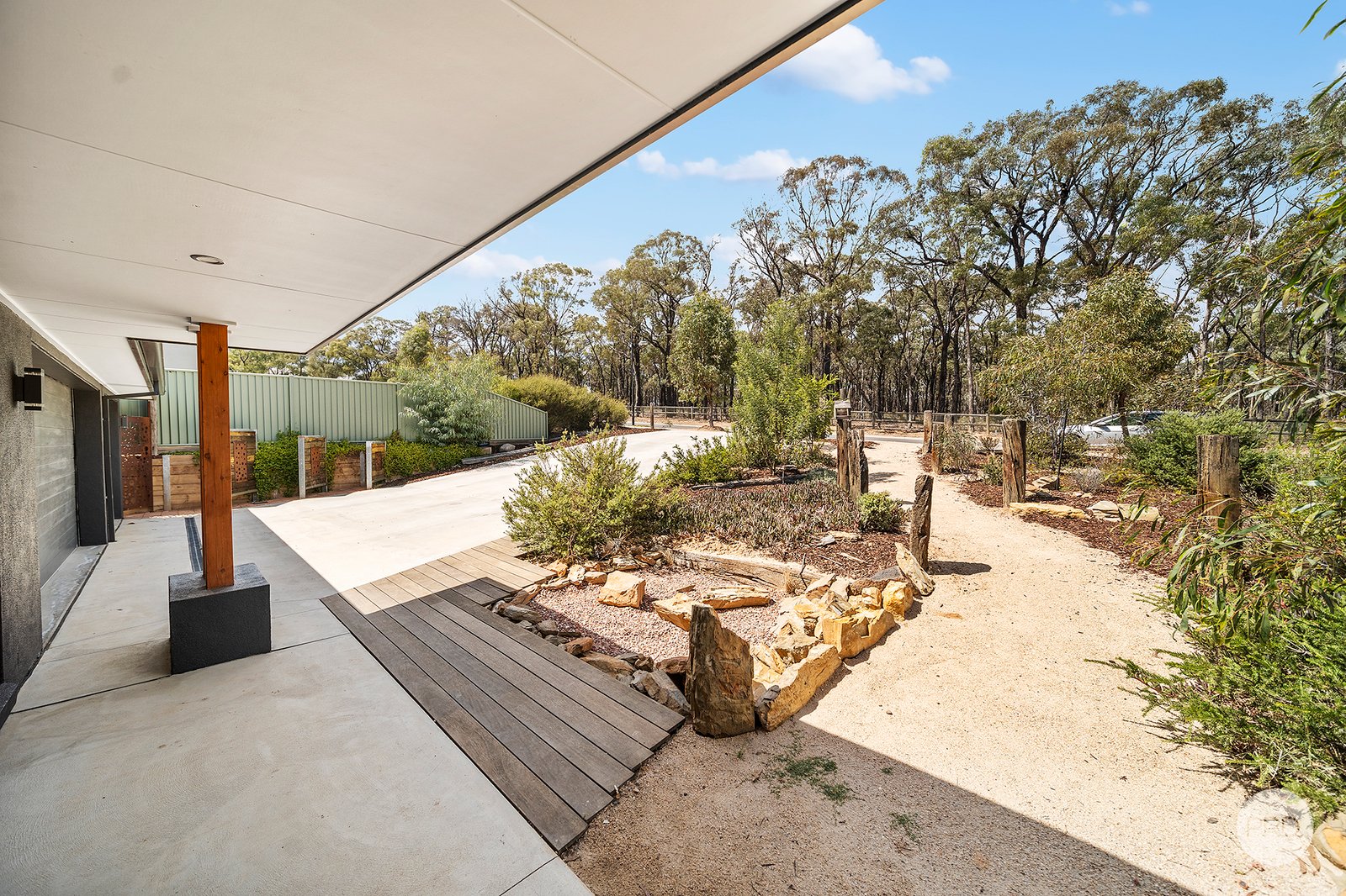 105 McIvor Forest Drive JUNORTOUN 3