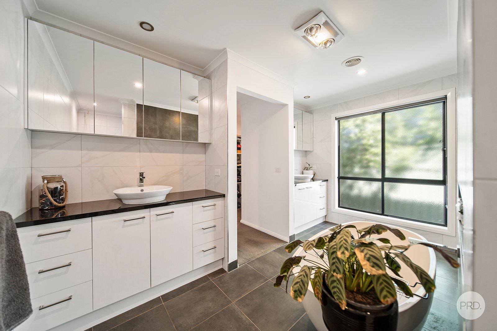 105 McIvor Forest Drive JUNORTOUN 8