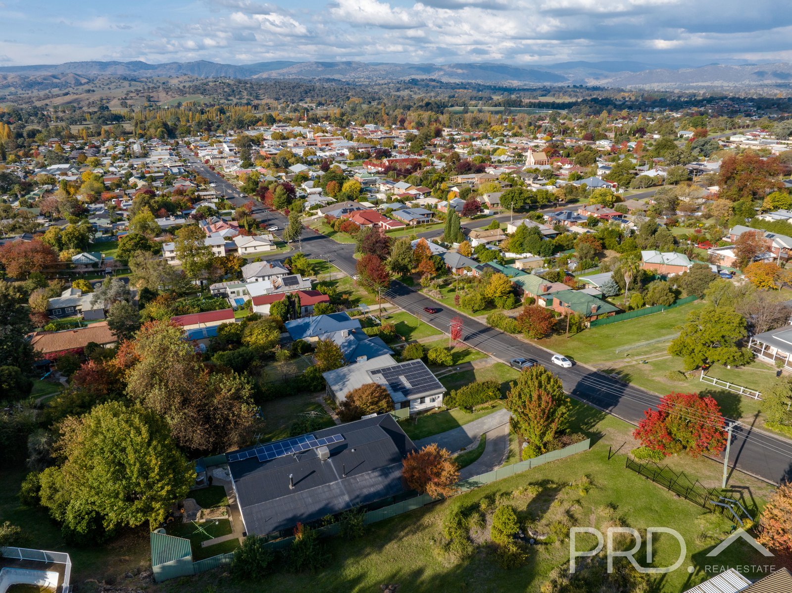 105 Merivale Street TUMUT 27