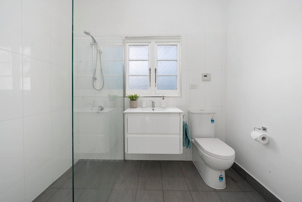 105 Montagu Street NEW TOWN 11