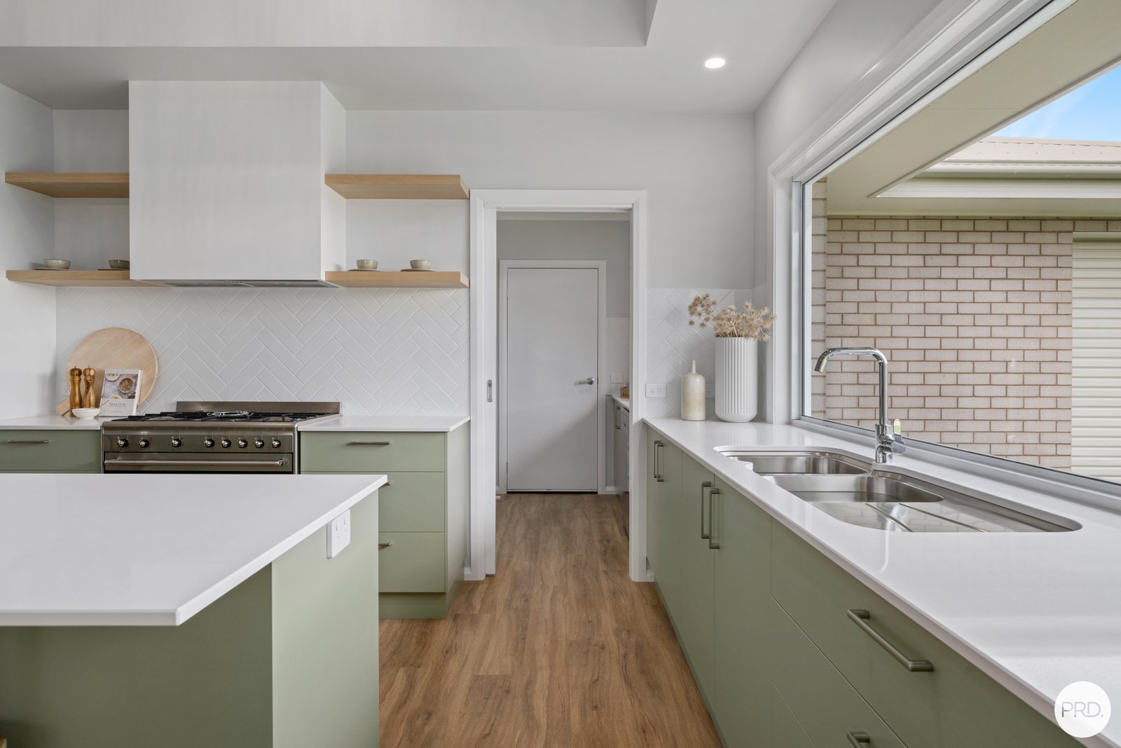 105 Potoroo Avenue THURGOONA 7