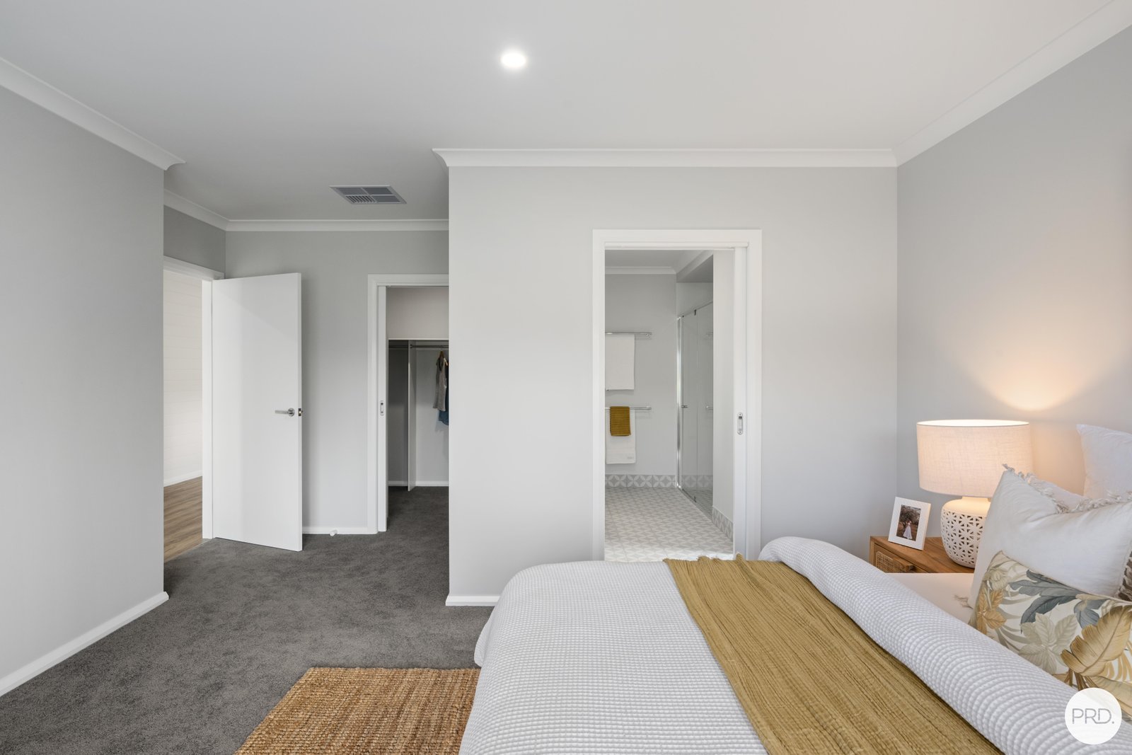 105 Potoroo Avenue THURGOONA 13