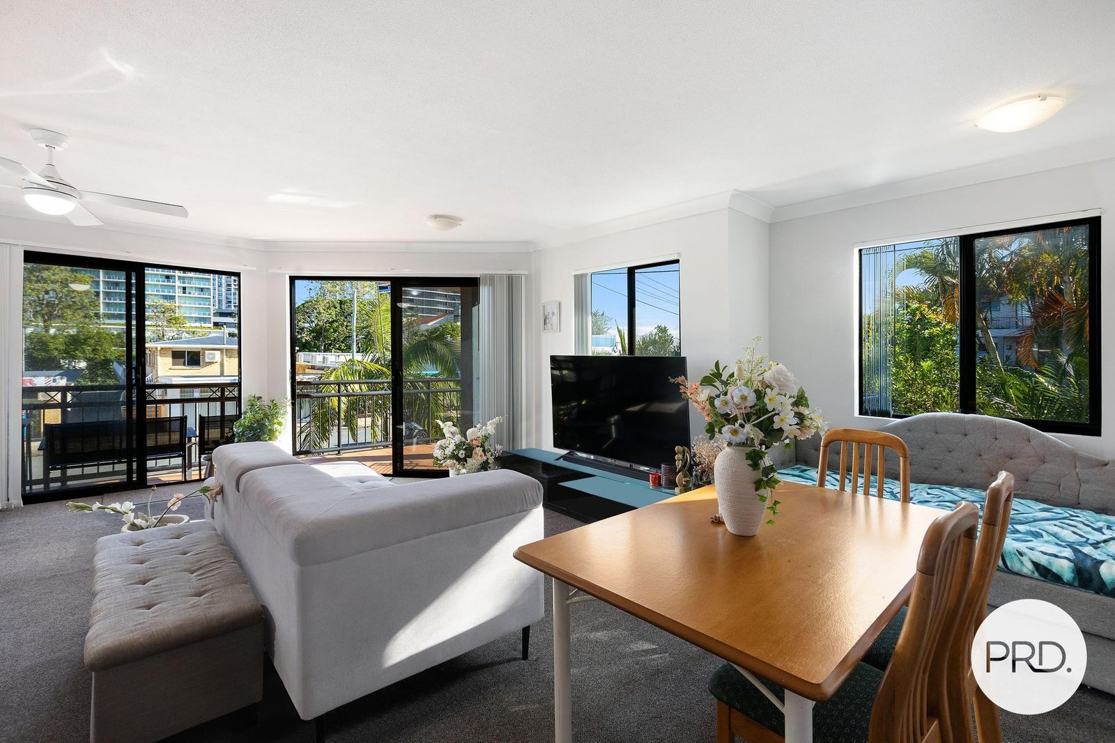 10/5 Railway Street SOUTHPORT 3