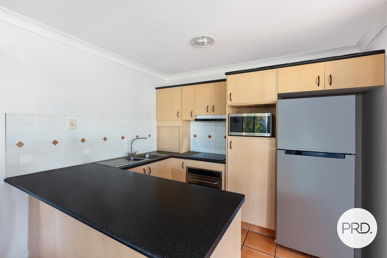 10/5 Railway Street SOUTHPORT 4