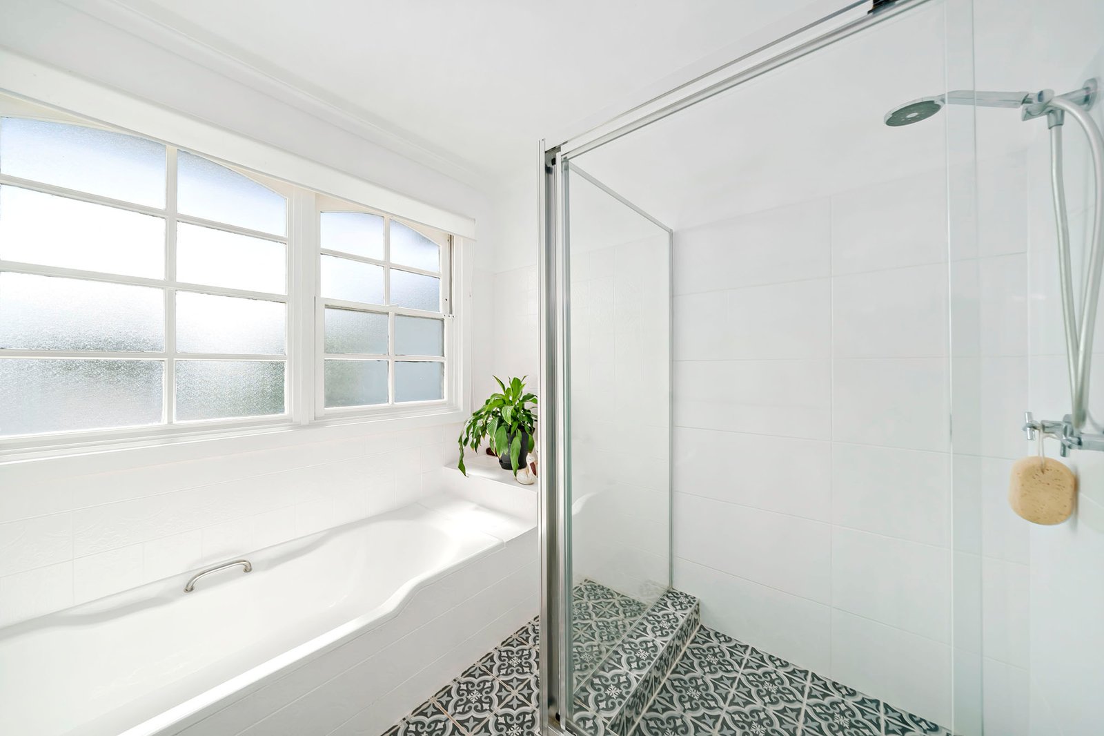 105 Ronald Avenue SHOAL BAY 20